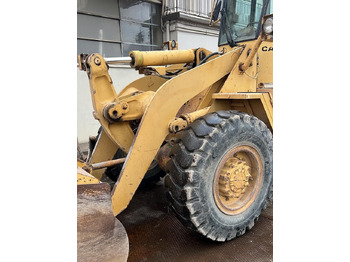 Колёсный погрузчик CATERPILLAR 926