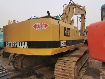 Гусеничный экскаватор CATERPILLAR E200