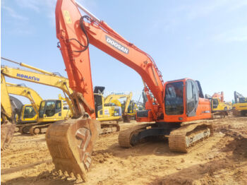 Гусеничный экскаватор DOOSAN DX225