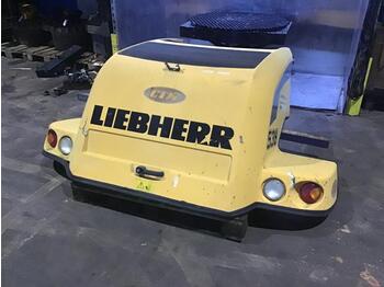 Капот LIEBHERR