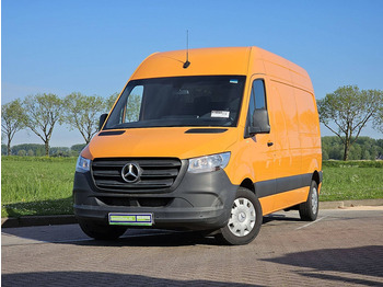 Легковой фургон MERCEDES-BENZ Sprinter 211