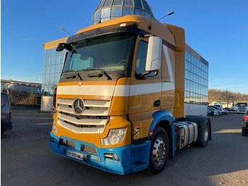 Тягач MERCEDES-BENZ Actros 1845