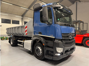 Mercedes-Benz Antos 1833 4x2 Mulilift Hiab XR14S  в лизинг Mercedes-Benz Antos 1833 4x2 Mulilift Hiab XR14S: фото 2