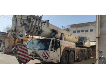 Мобильный кран DEMAG