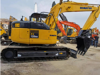 Гусеничный экскаватор KOMATSU PC128