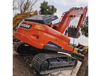 Гусеничный экскаватор DOOSAN DX225LC-9C