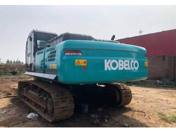 Гусеничный экскаватор KOBELCO