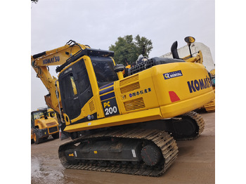 Гусеничный экскаватор KOMATSU PC200-8