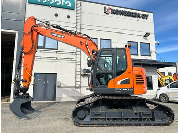 Гусеничный экскаватор DOOSAN DX140LCR-5