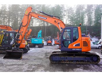 Гусеничный экскаватор DOOSAN DX140LCR-5