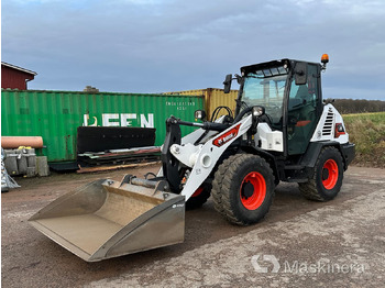 Колёсный погрузчик BOBCAT L85