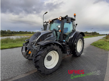 Трактор VALTRA N134