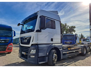 Грузовик-шасси MAN TGX 26.460