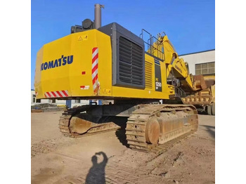 Гусеничный экскаватор KOMATSU