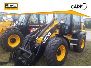 Колёсный погрузчик JCB 409