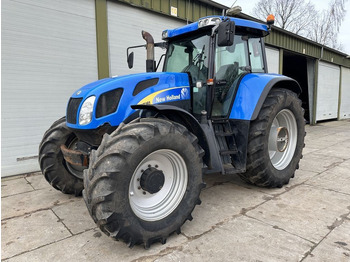 Трактор NEW HOLLAND TVT