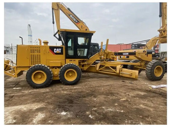 Грейдер CATERPILLAR 140H