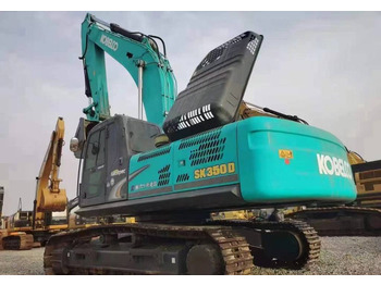 Гусеничный экскаватор KOBELCO