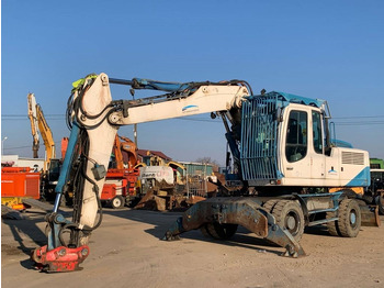 Колёсный экскаватор LIEBHERR A 914