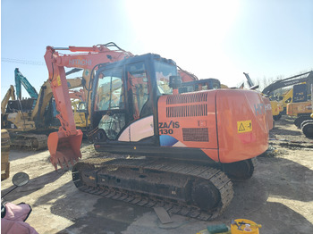 Гусеничный экскаватор HITACHI ZX130