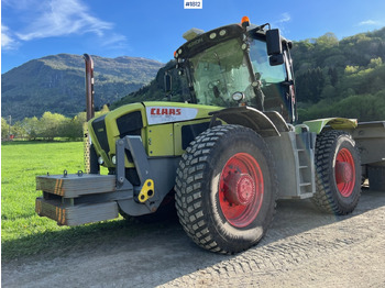 Трактор CLAAS Xerion 3800