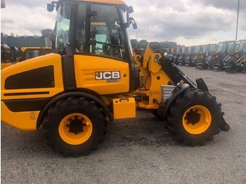 Колёсный погрузчик JCB 407