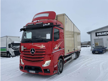 Грузовик с закрытым кузовом MERCEDES-BENZ Actros 2553