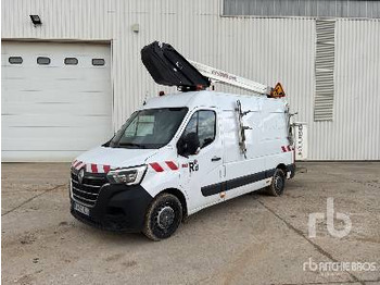 Грузовик с подъемником RENAULT Master