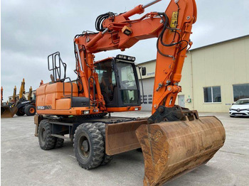 Колёсный экскаватор DOOSAN DX160