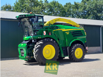 Кормоуборочный комбайн JOHN DEERE 8500