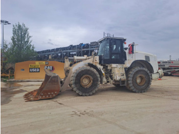 Колёсный погрузчик CATERPILLAR 966M