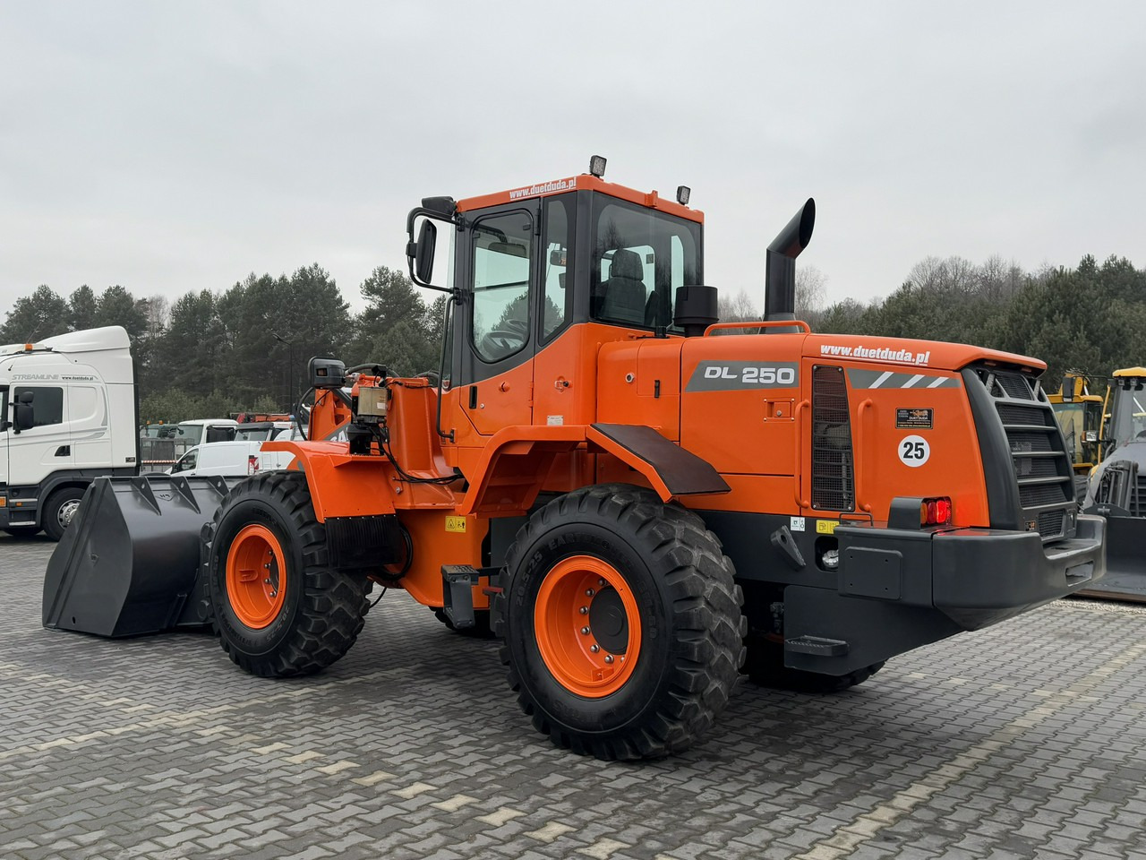 Колёсный погрузчик Doosan DL250 14,5Ton Łyżka Wysokiego Wysypu !!!: фото 11