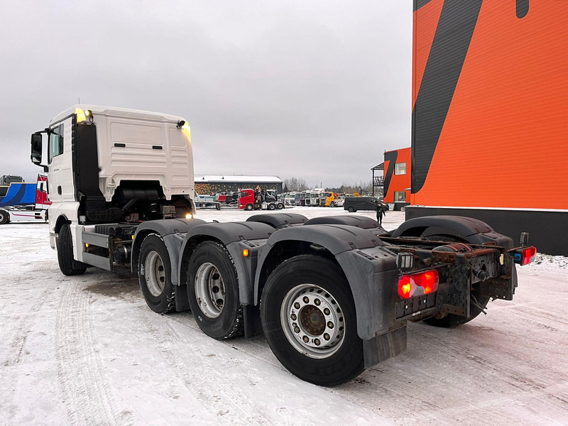 Грузовик-шасси MAN TGX 35.540 8x4*4 9 TON FRONT AXLE / HYDRAULICS / PTO / INTARDER / CHASSIS L=6850 mm: фото 9