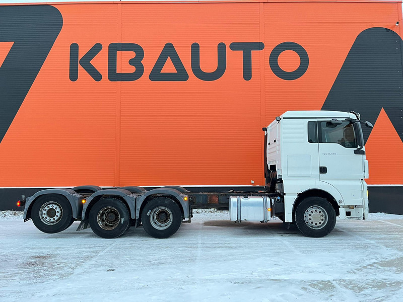 Грузовик-шасси MAN TGX 35.540 8x4*4 9 TON FRONT AXLE / HYDRAULICS / PTO / INTARDER / CHASSIS L=6850 mm: фото 6