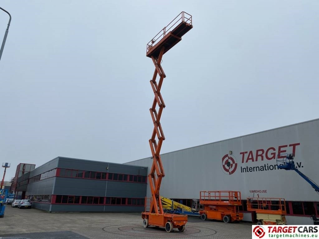 Ножничный подъемник JLG 153-12 Liftlux Electric Scissor Work Lift 1730cm: фото 18