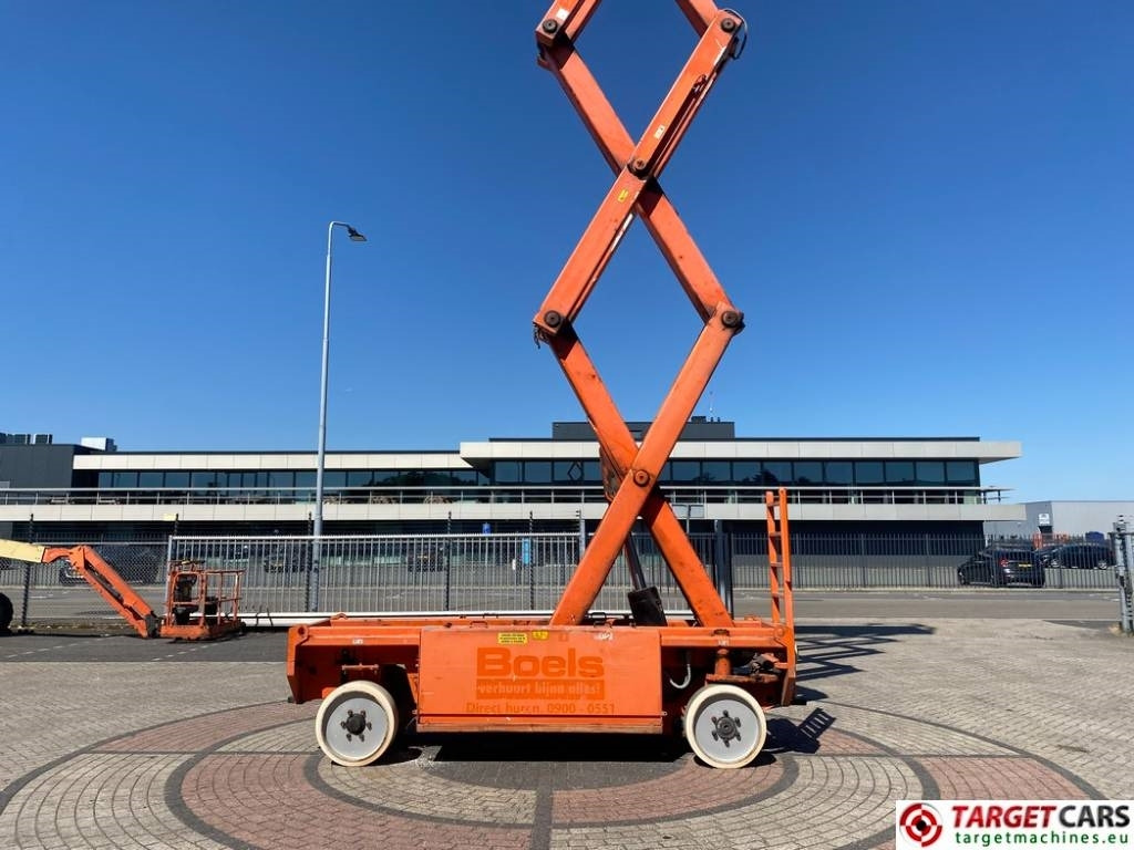 Ножничный подъемник JLG Liftlux 153-12 Electric Scissor Work Lift 1730cm: фото 29