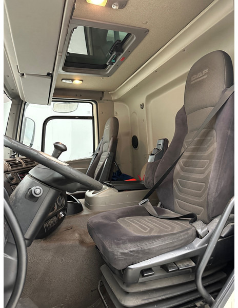 Тентованный грузовик DAF CF75.310: фото 8 Тентованный грузовик DAF CF75.310: фото 8