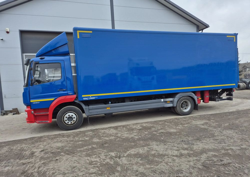 Грузовик с закрытым кузовом Mercedes-Benz Atego 1330 Euro 6: фото 8