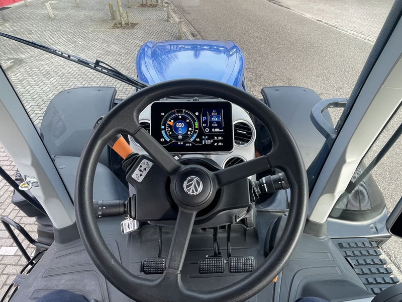 Трактор New Holland T7.315 HD New Gen GPS: фото 15