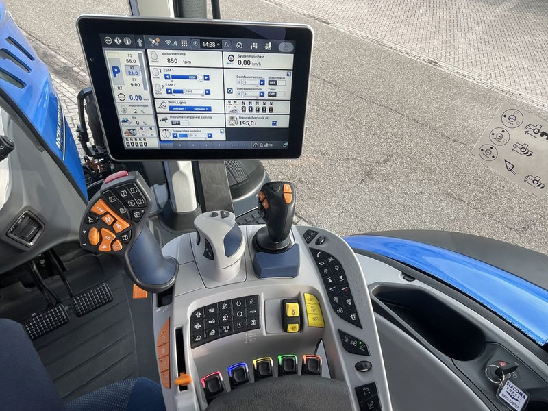 Трактор New Holland T7.315 HD New Gen GPS: фото 14