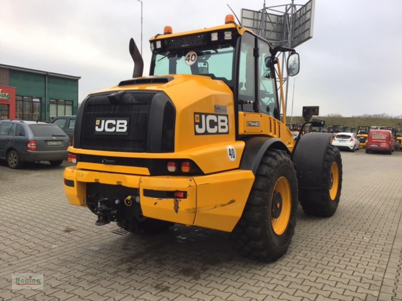 Колёсный погрузчик JCB TM 420 AGRI: фото 7