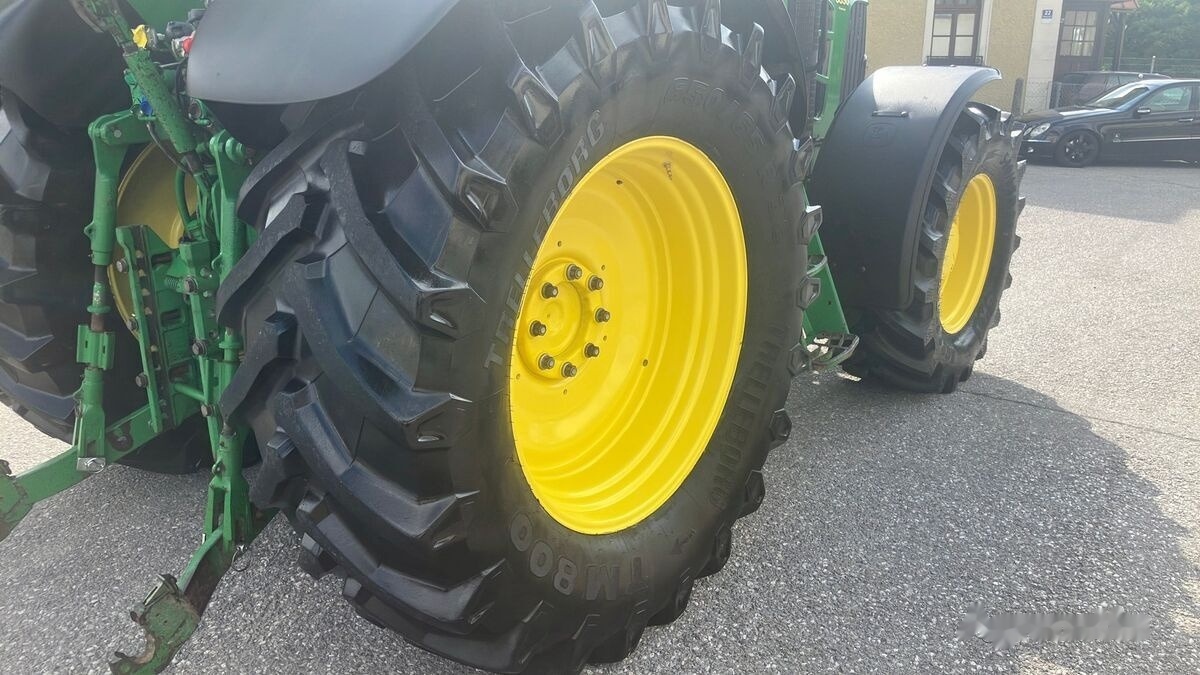 Трактор John Deere 6830: фото 11