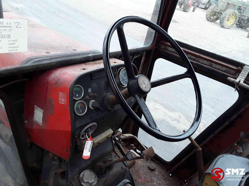 Трактор Massey Ferguson 560: фото 9