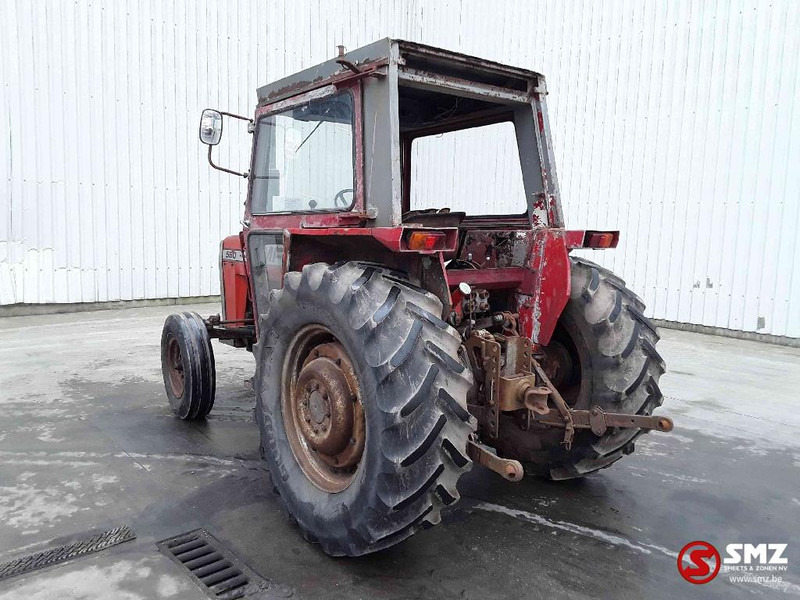 Трактор Massey Ferguson 560: фото 10