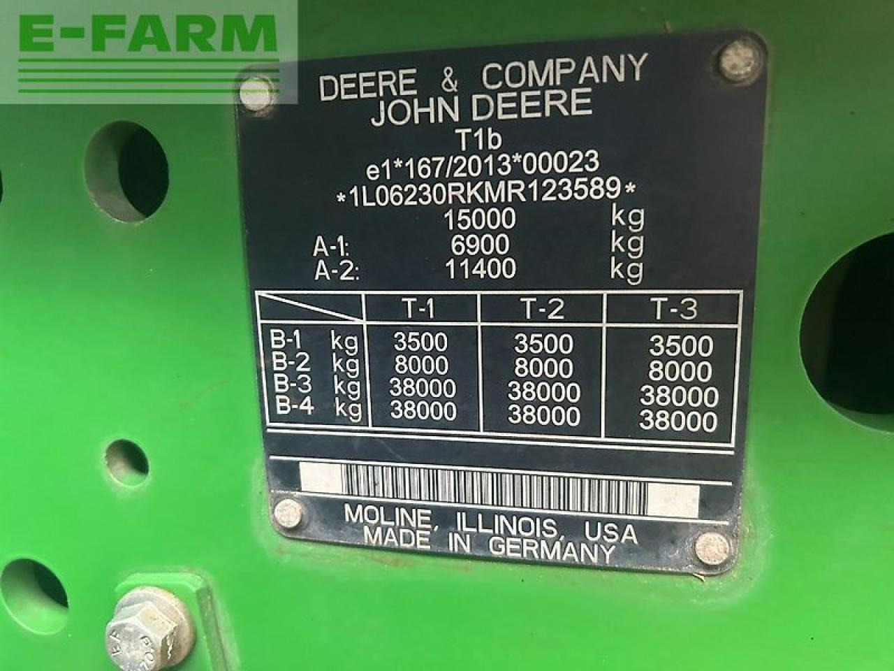 Трактор John Deere 6230r: фото 9