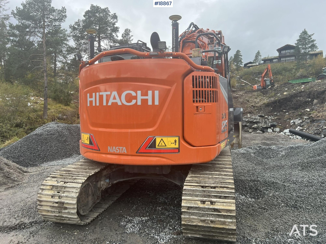 Экскаватор Hitachi ZX135 US-7: фото 7